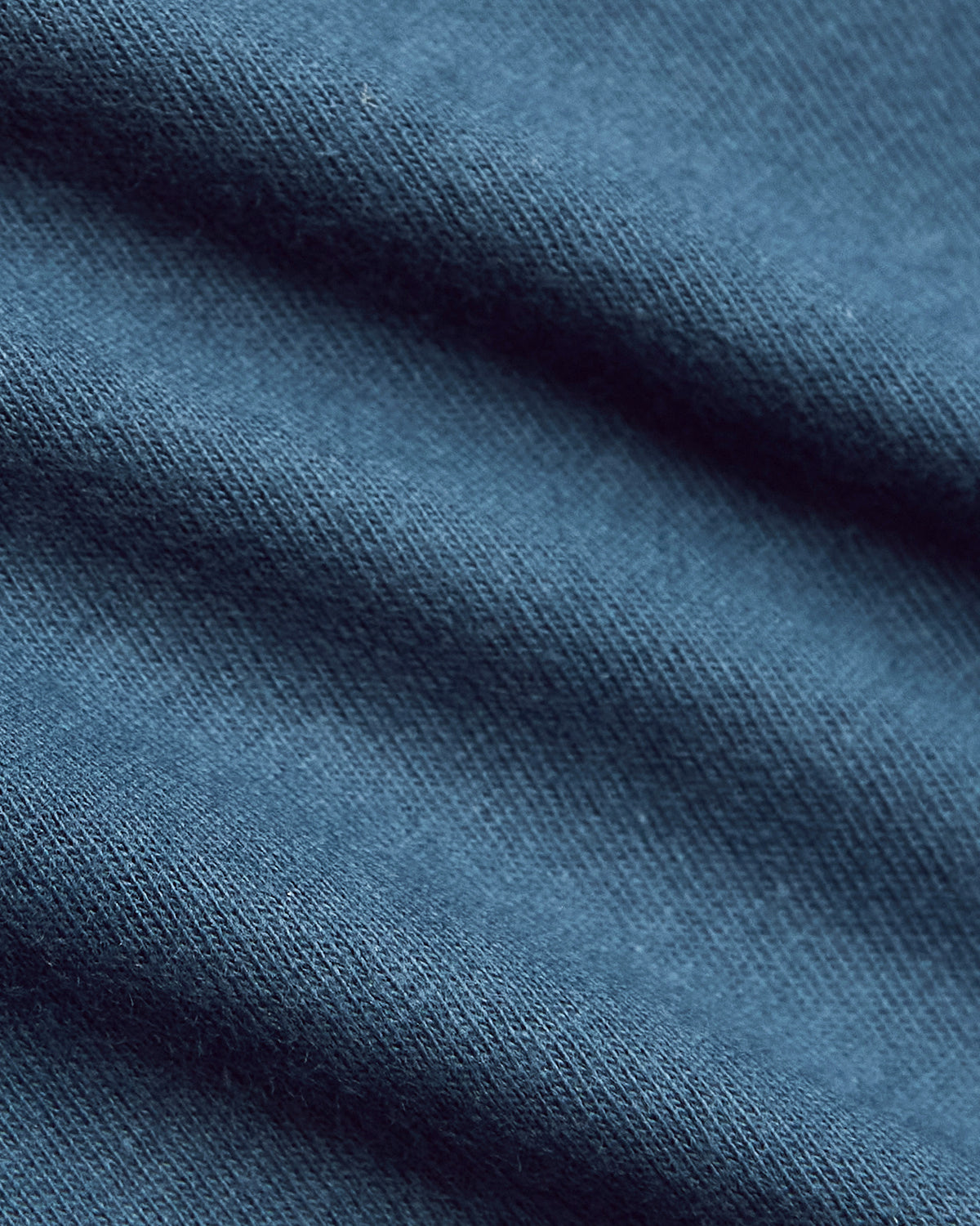 Fiord Classic Crew Neck, close-up of soft, looped knit texture.
