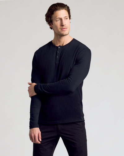 Camiseta Henley clásica manga larga