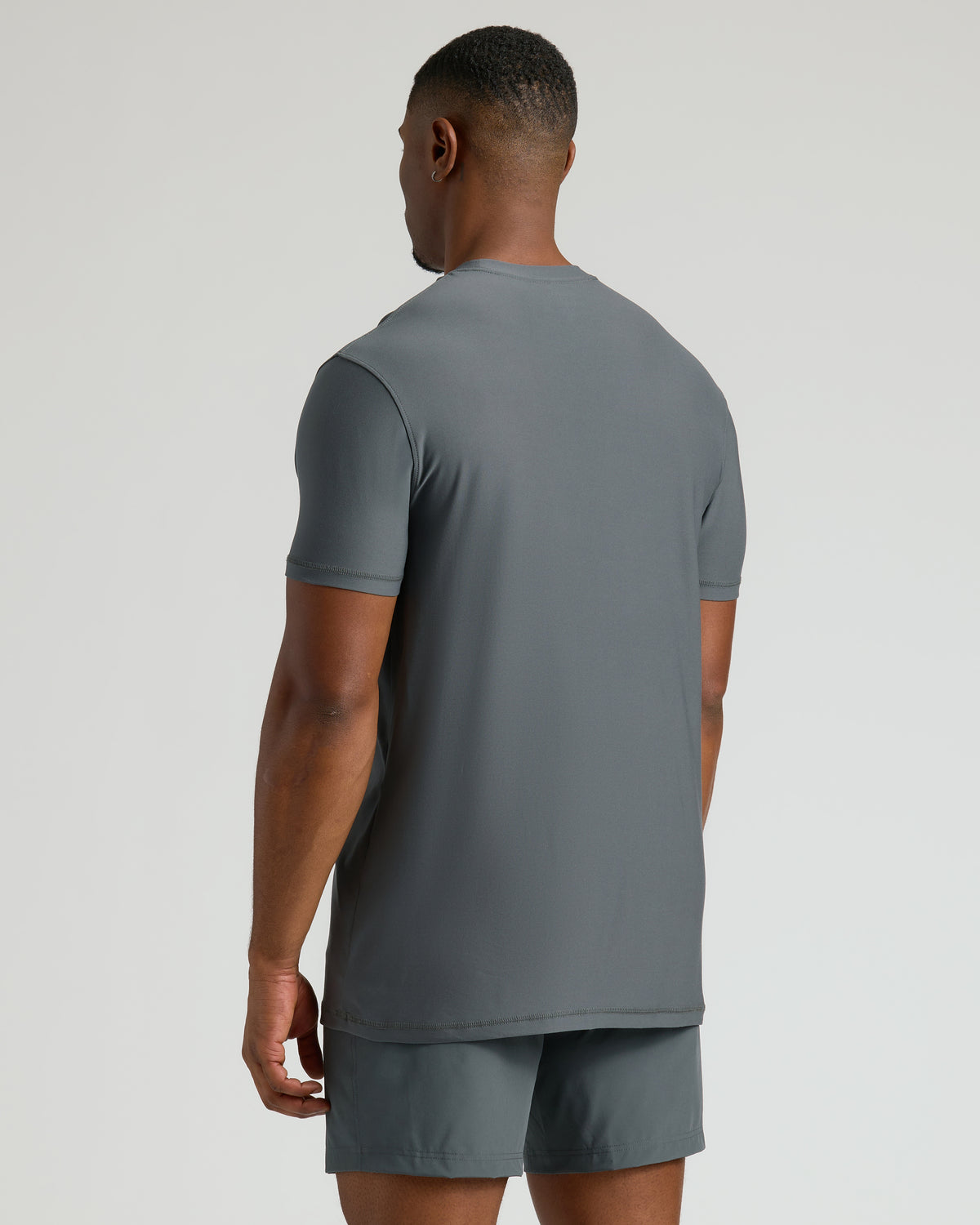 Carbon Tall Active Crew Neck 2.0 back view, showcasing sleek fit and design.