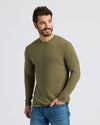 Man models Black Friday Classic Crew Flash Deal 9-Pack outfit.