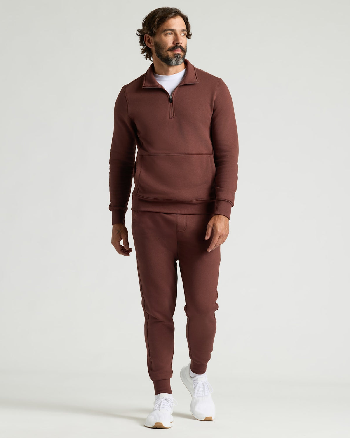 Carob Half Zip Fleece Sweatshirt & Jogger 2-Pack worn by male model.